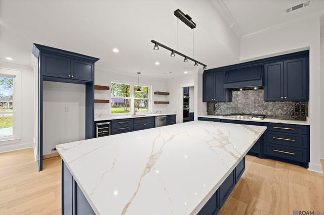 5912 Harness Rd, Saint George, LA 70817