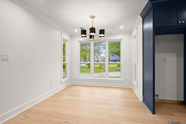 5912 Harness Rd, Saint George, LA 70817