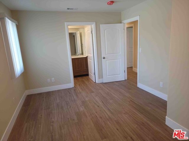 7216 10th Ave, Los Angeles, CA 90043