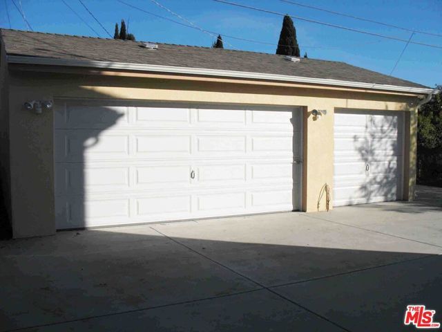 7216 10th Ave, Los Angeles, CA 90043
