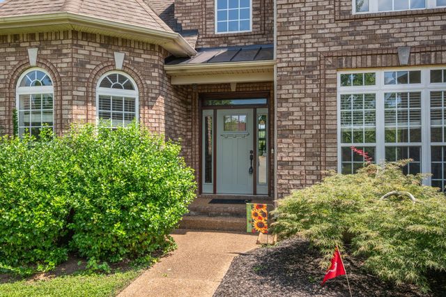 5006 Fremantle Ct, Spring Hill, TN 37174