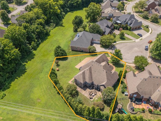 5006 Fremantle Ct, Spring Hill, TN 37174