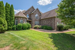 5006 Fremantle Ct, Spring Hill, TN 37174