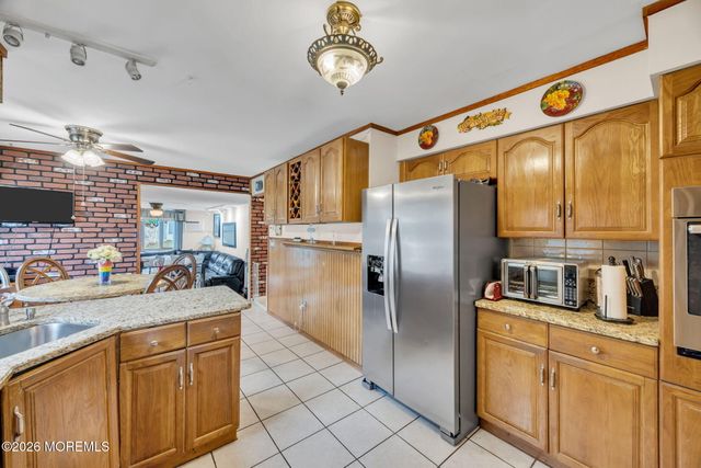 12 Avon Way, Parlin, NJ 08859