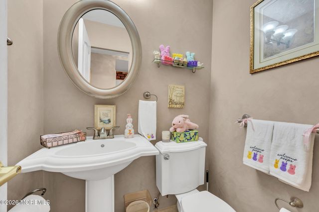 12 Avon Way, Parlin, NJ 08859