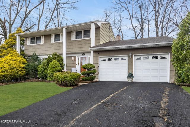 12 Avon Way, Parlin, NJ 08859