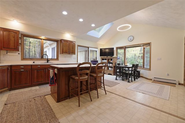 4244 PRESTWICK Drive, Erie, PA 16506