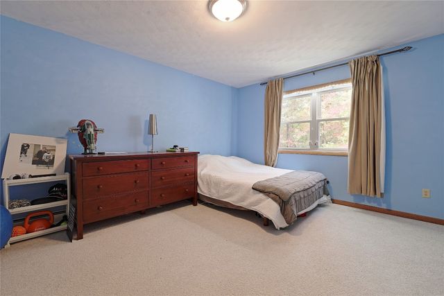 4244 PRESTWICK Drive, Erie, PA 16506