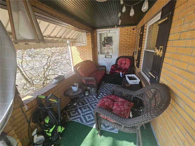 3206 Maryland Ave, N Versailles, PA 15137