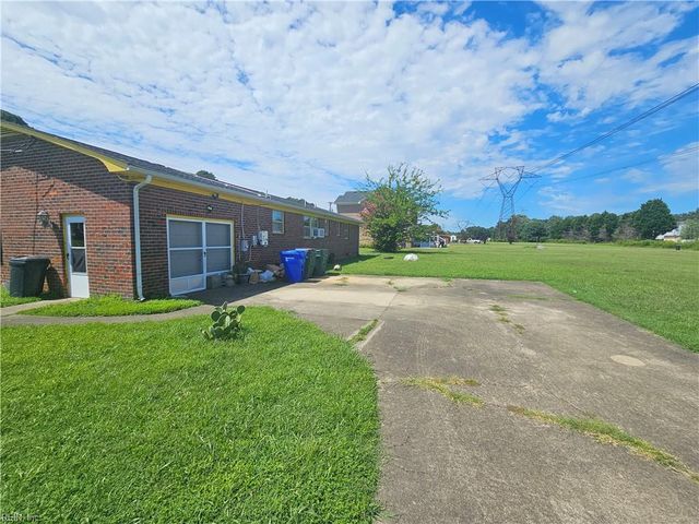 830 Seminole DR, Suffolk, VA 23434