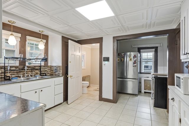 147 Belvidere Street, Springfield, MA 01108