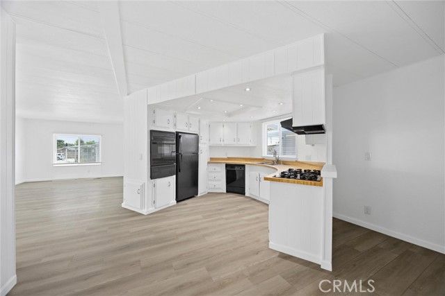 114 Cedarwood Lane, Bakersfield, CA 93308