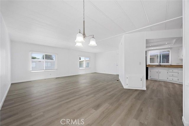 114 Cedarwood Lane, Bakersfield, CA 93308