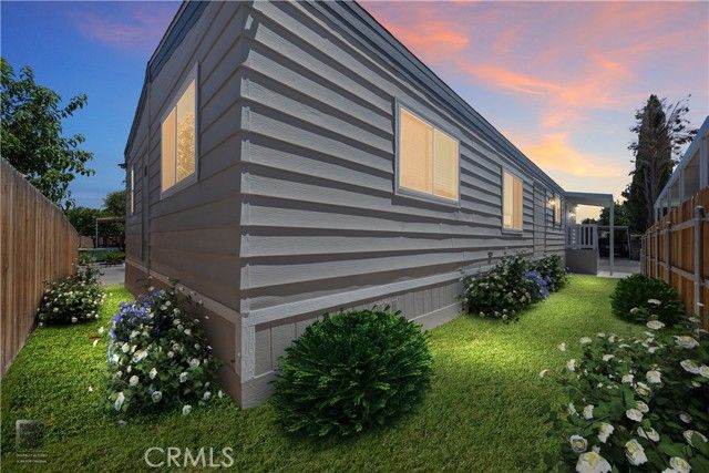 114 Cedarwood Lane, Bakersfield, CA 93308