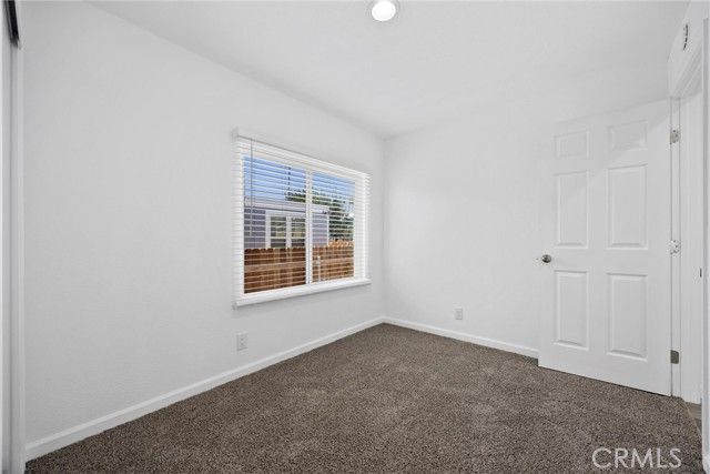 114 Cedarwood Lane, Bakersfield, CA 93308