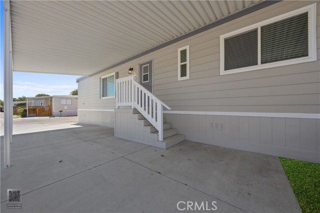 114 Cedarwood Lane, Bakersfield, CA 93308