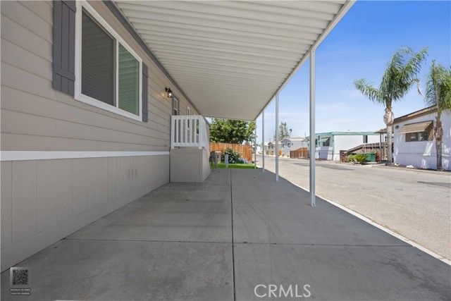 114 Cedarwood Lane, Bakersfield, CA 93308