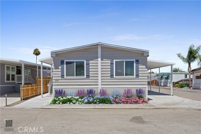 114 Cedarwood Lane, Bakersfield, CA 93308