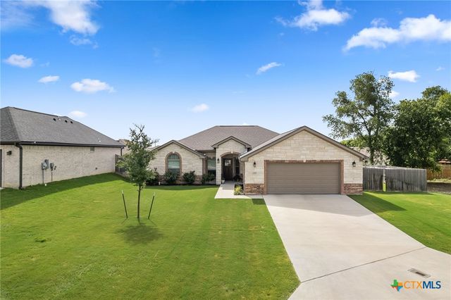 705 Juniper Drive, Troy, TX 76579