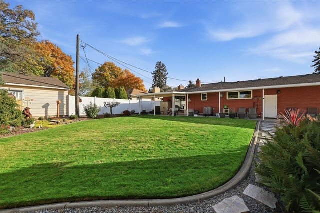 117 N Sunderland Rd, Spokane Valley, WA 99206