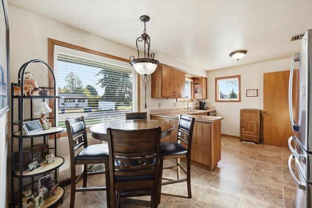 117 N Sunderland Rd, Spokane Valley, WA 99206