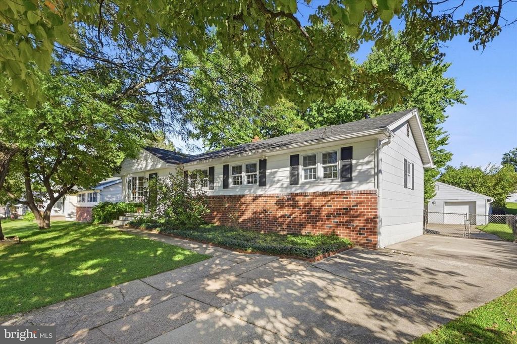 3625 N CLEARWATER LN, BROOKHAVEN, PA 19015 — photo 2