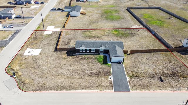 313 Clara Ridge, Marion, TX 78124