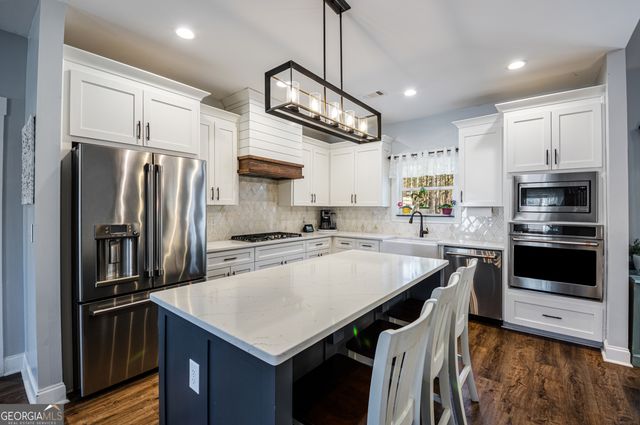 2736 Jones Holly Road, Good Hope, GA 30641