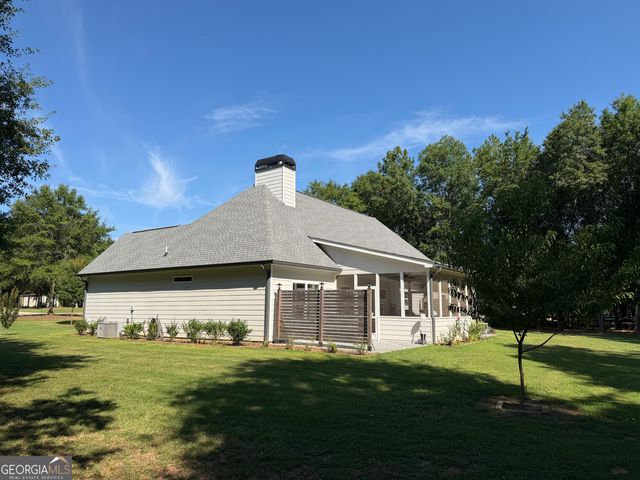 2736 Jones Holly Road, Good Hope, GA 30641