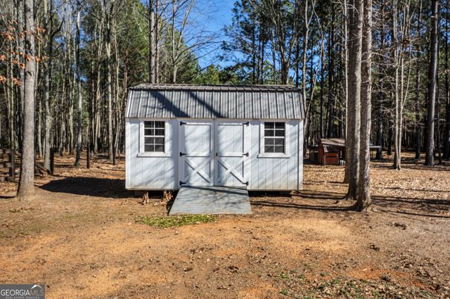 2736 Jones Holly Road, Good Hope, GA 30641