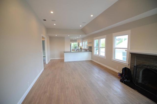 601 Walnut Avenue, South San Francisco, CA 94080