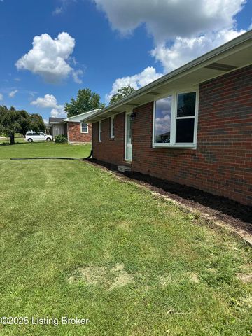 106 SUNFLOWER Dr, Campbellsville, KY 42718
