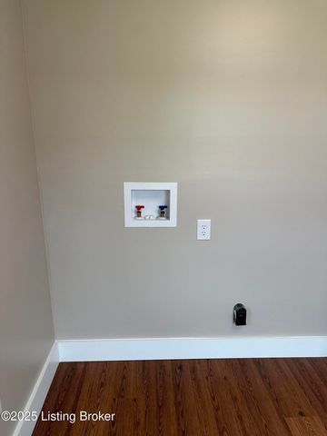 106 SUNFLOWER Dr, Campbellsville, KY 42718