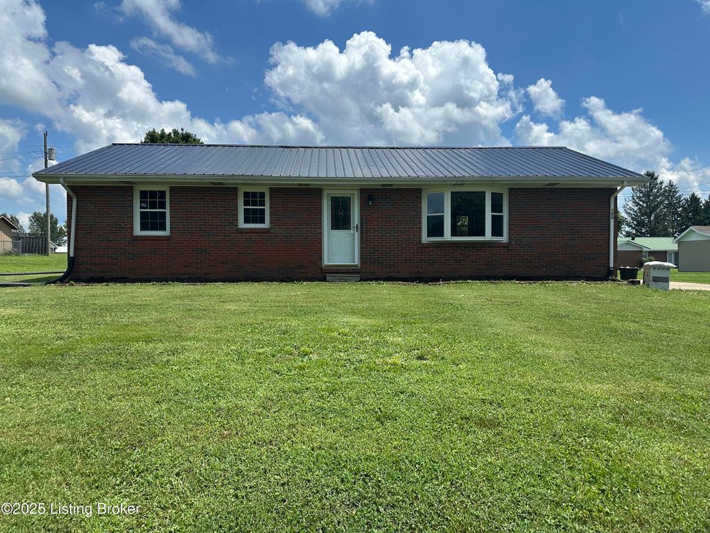 106 SUNFLOWER Dr, Campbellsville, KY 42718