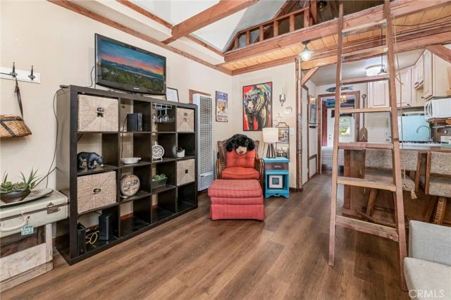 517 Moreno Lane, Sugarloaf, CA 92386