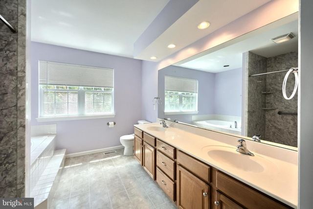3742 KIMBERLY, Dover, PA 17315