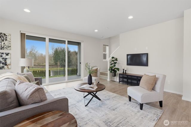 31828 Valley Vista Street, Carnation, WA 98014