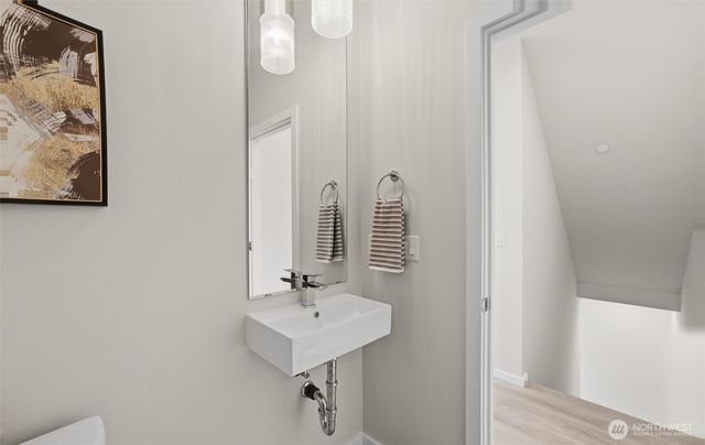 31828 Valley Vista Street, Carnation, WA 98014