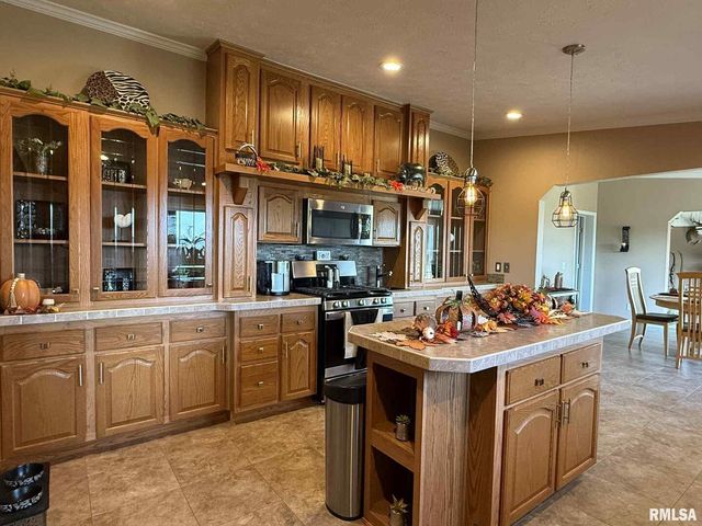 20 Xanders Lane, Golconda, IL 62938