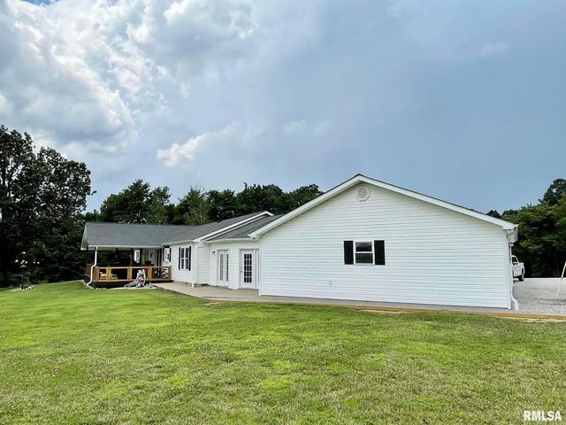 20 Xanders Lane, Golconda, IL 62938