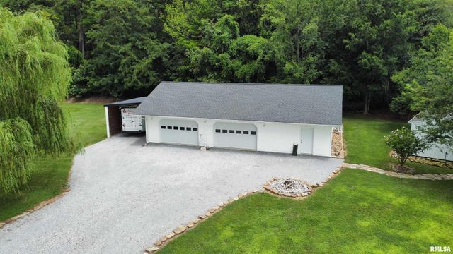 20 Xanders Lane, Golconda, IL 62938