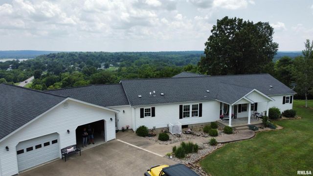 20 Xanders Lane, Golconda, IL 62938