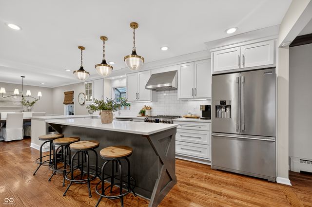 7215 Moorgate Road, Indianapolis, IN 46250