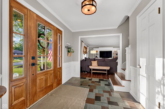 7215 Moorgate Road, Indianapolis, IN 46250