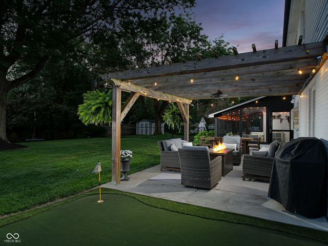 7215 Moorgate Road, Indianapolis, IN 46250
