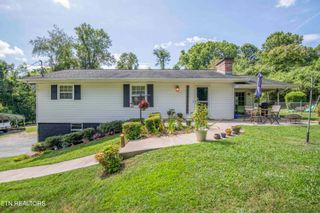 385 Stevens Lane, Lenoir City, TN 37771