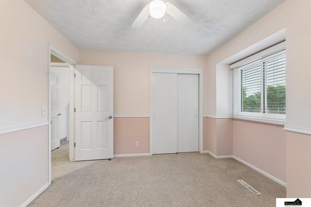 14912 Cuming Street, Omaha, NE 68154