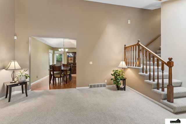 14912 Cuming Street, Omaha, NE 68154