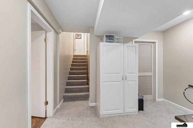 14912 Cuming Street, Omaha, NE 68154