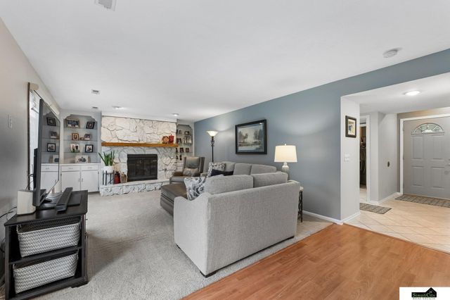 14912 Cuming Street, Omaha, NE 68154